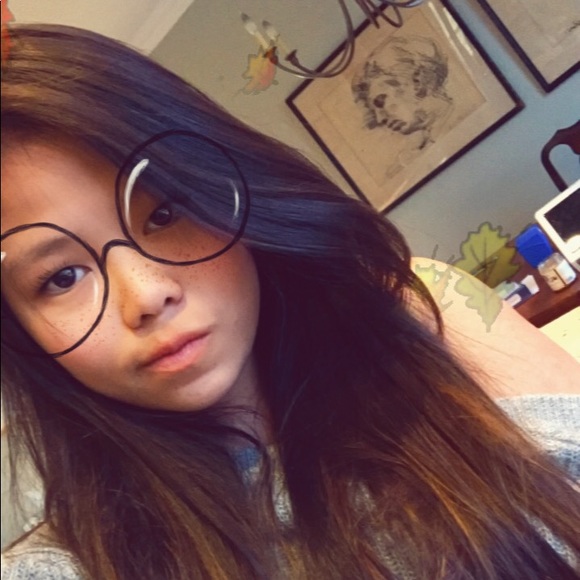 Meet your Posher, Jen - Picture 4 of 4